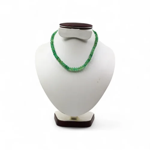 Pearlescent Grace – Luxurious Aventurine Necklace